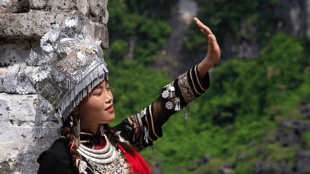 Du khách trong trang phục truyền thống Việt Nam (Nguồn: Pixabay)